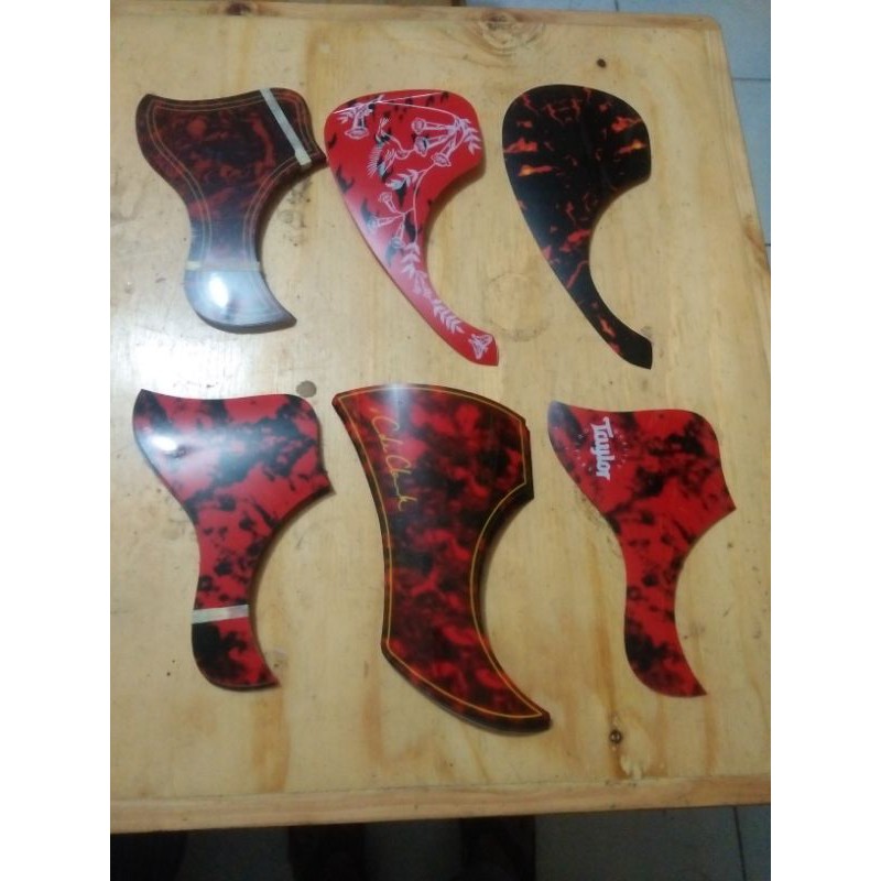 pick guard gitar akustik