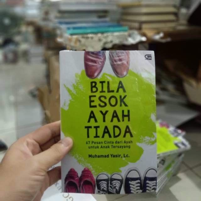 

Buku bila esok ayah tiada