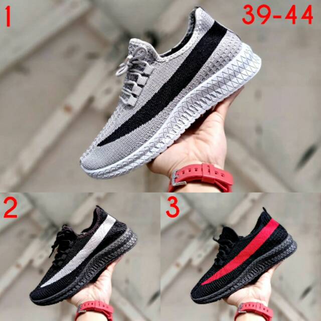 SEPATU PRIA BAHAN RAJUT