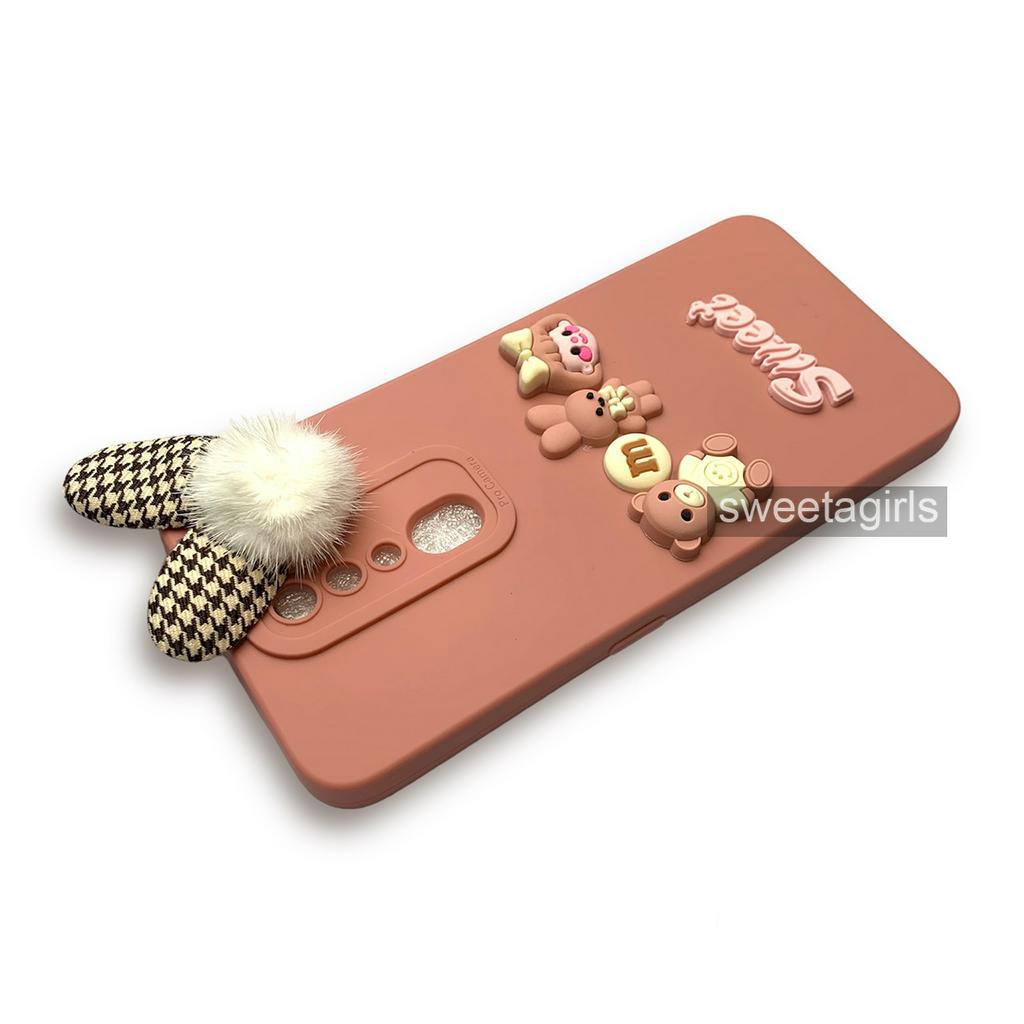 Softcase dengan boneka Timbul 3D untuk Oppo A5 (2020) - A9 (2020) ( Sama ) - Sweetacase.id - Casing Lucu - Kesing Cewek - Casing Lembut - Aksesoris Boneka Timbul - Case Bening - Lucu - Gemoy - pom pom