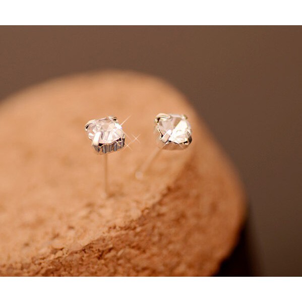 Anting Crystal model tusuk