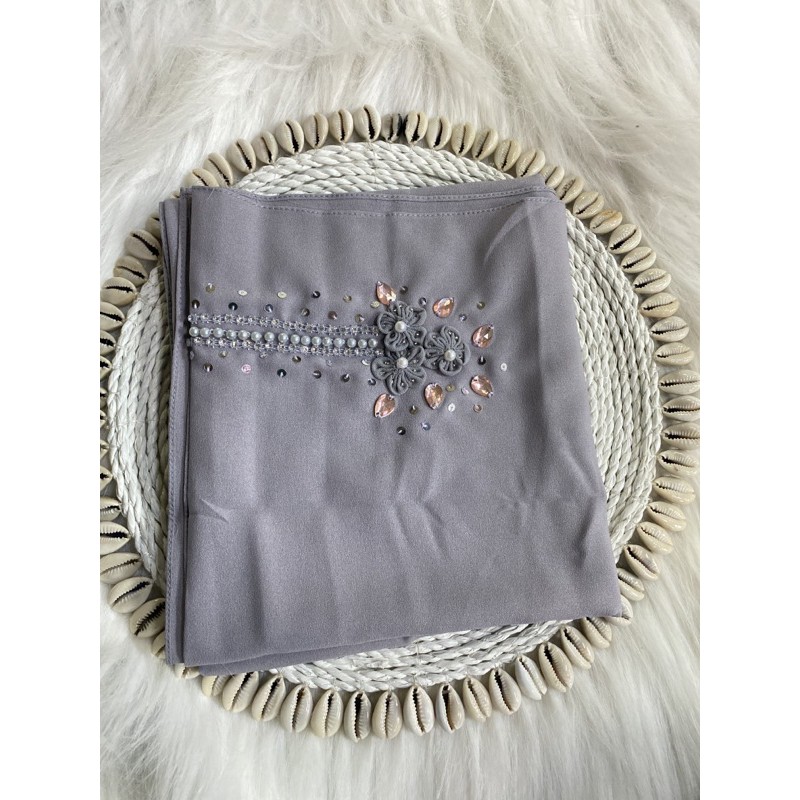 PASHMINA PAYET EDISI RAYA BAHAN DIAMOND CREP UKURAN 175x75-Abu muda