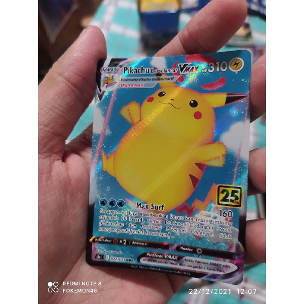 kartu pokemon bahasa Indonesia 25th anniversary pikachu berselancar vmax