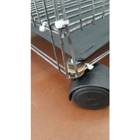 Kandang kucing hewan 3 tingkat 61x42x77 plus roda kandang kelinci dan hewan lain-4