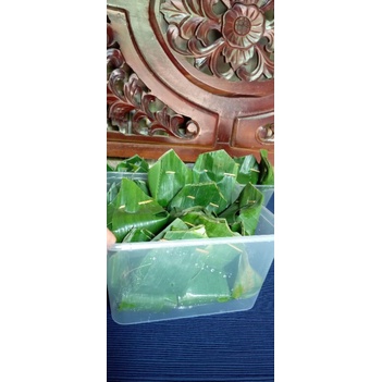 

tape ketan ijo bungkus daun pisang 20 bks
