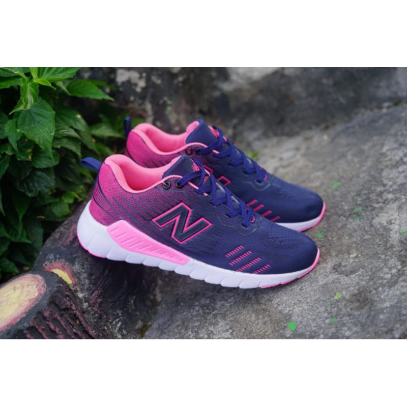 sepati sneaker pria wanita