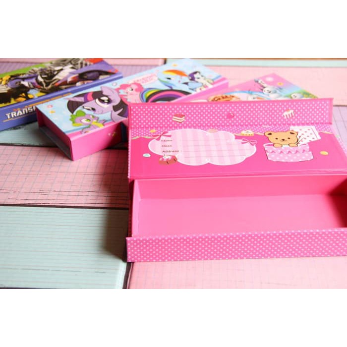 

Kotak pensil magnet (bahan karton) karakter Lucu