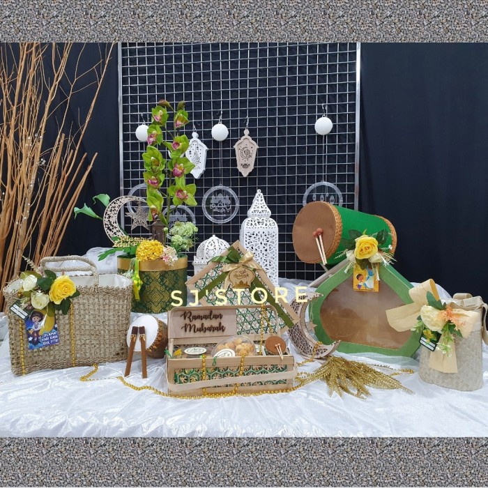 

Aksesoris hiasan dekorasi bunga tas hampers lebaran idul fitri parcel