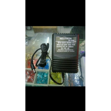 adaptor dc 9v 1000ma input ac 220v