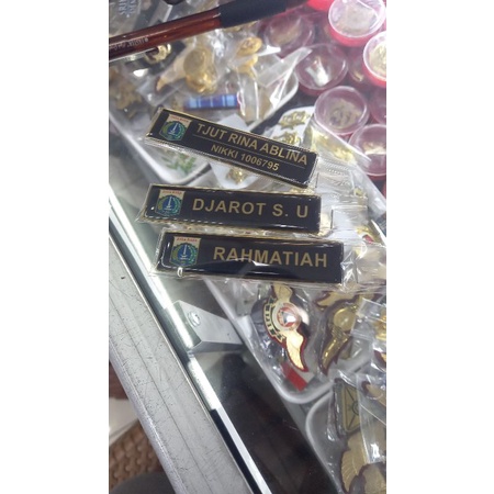 

PAPAN NAMA , NAME TAG , NAMA DADA