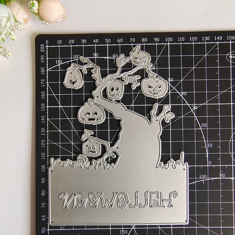 Cetakan Stensil Cutting Dies Motif Labu Halloween Bahan Metal Untuk Scrapbook / Craft DIY