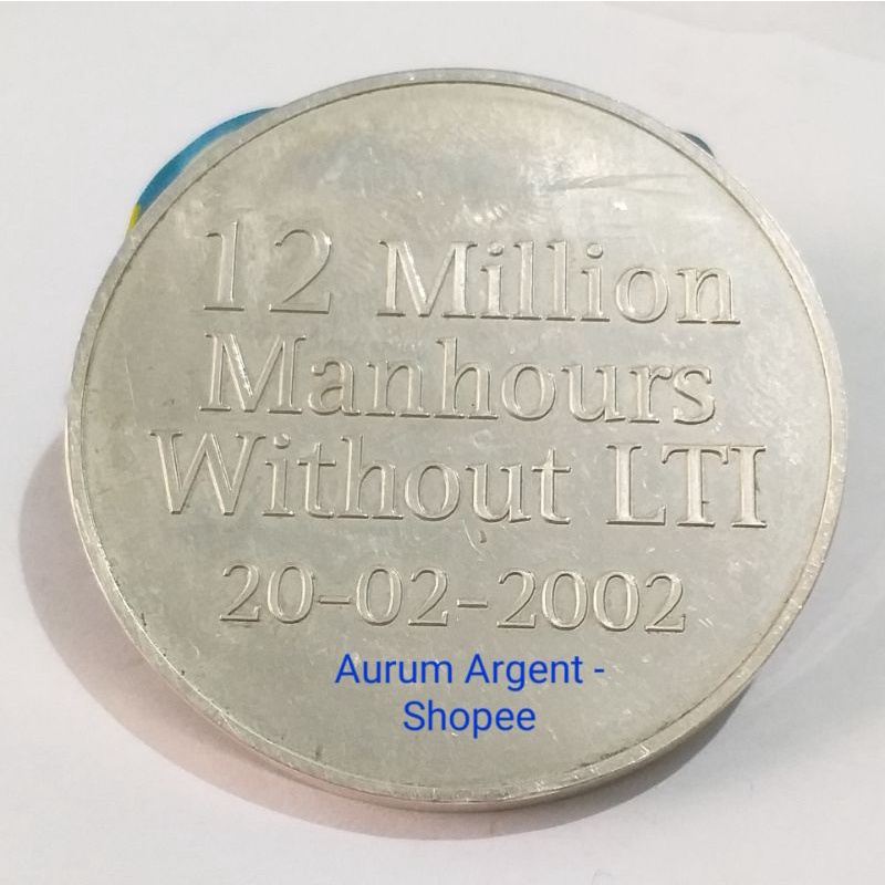 SD.7S-- 1 PC MEDALI KOIN PERAK ASLI 12 MILLION MANHOURS WITHOUT LTI 20-02-2002  -- MEDAL SILVER COIN