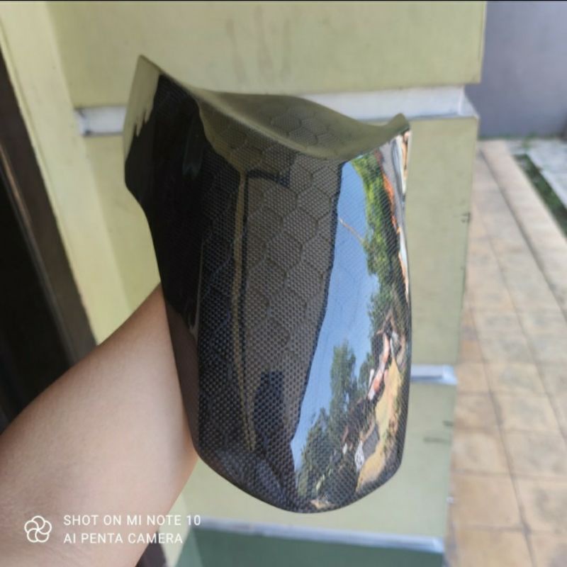 Spakbor Depan Carbon Kevlar Hexagon Honda PCX 160