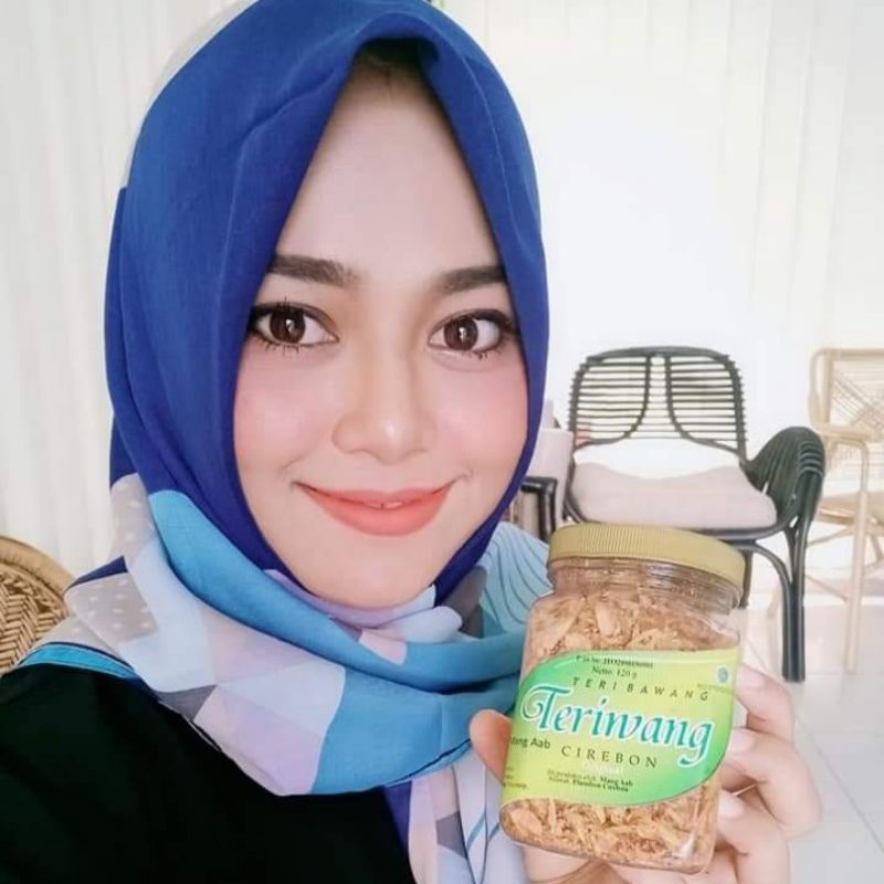

Teriwang Teri Bawang Mang Aab Oleh-oleh Khas Cirebon