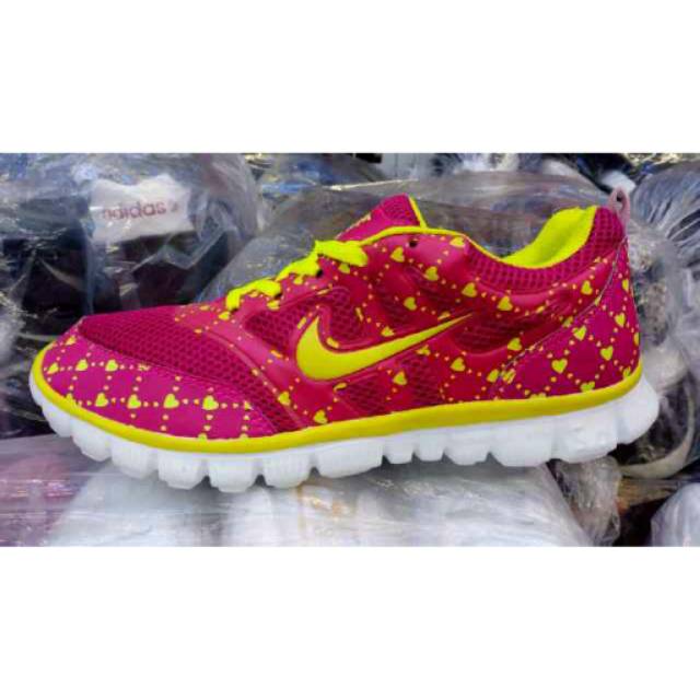 Nike free run 9.0 love