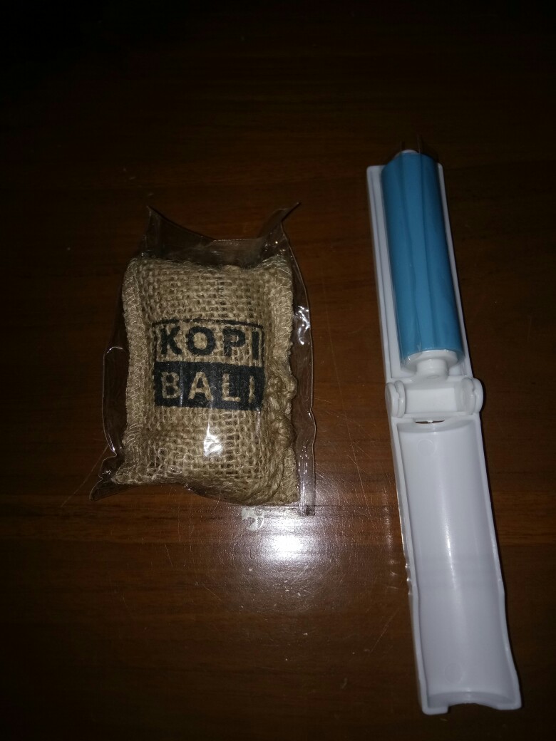 Roll Penghisap Debu Bulu Mini Pakaian Pembersih Portable Mini Lint