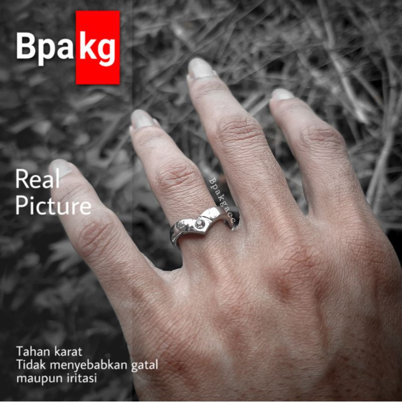 Cincin permata v Cincin polos simple anti karat cincin silver besi putih asli cincin pria wanita