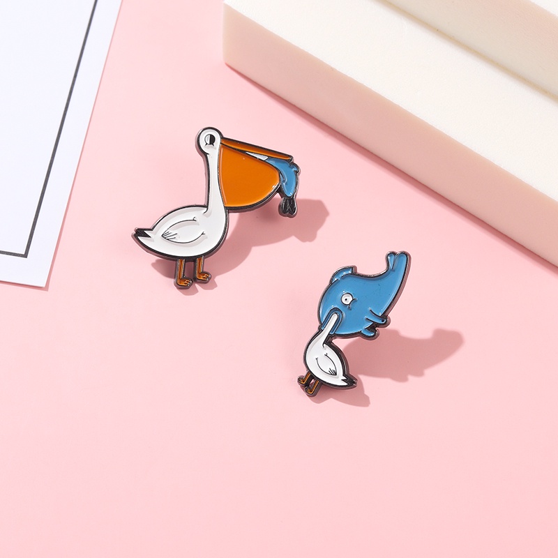 Bros Pin Enamel Desain Kartun Hewan Ikan Pelecanus Untuk Anak