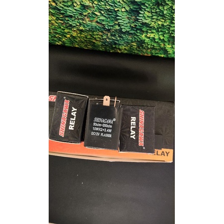 flahser/relay sen bunyi 12volt 3,4w bisa atur kecepatan kedip universal