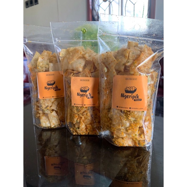 

NGERIPIK PANGSIT BUMBU REMPAH