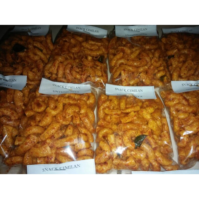 

makaroni pedas asin daun jeruk
