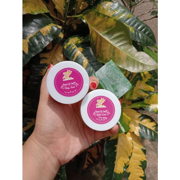 Cream siang dan malam acne white/ ZAYORA SKINCARE BISA COD