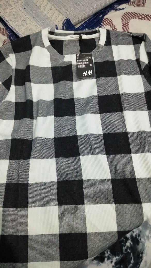 Kaos Motif Lengan Panjang Katun Waffle
