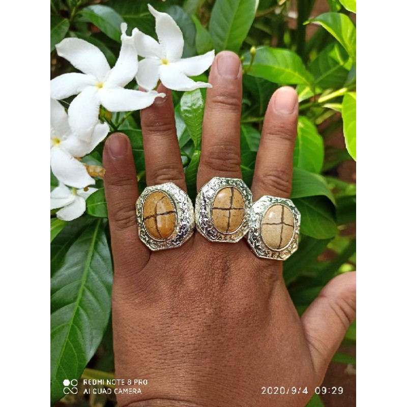 CINCIN BATU AKIK TAPAK JALAK COKLAT (S)