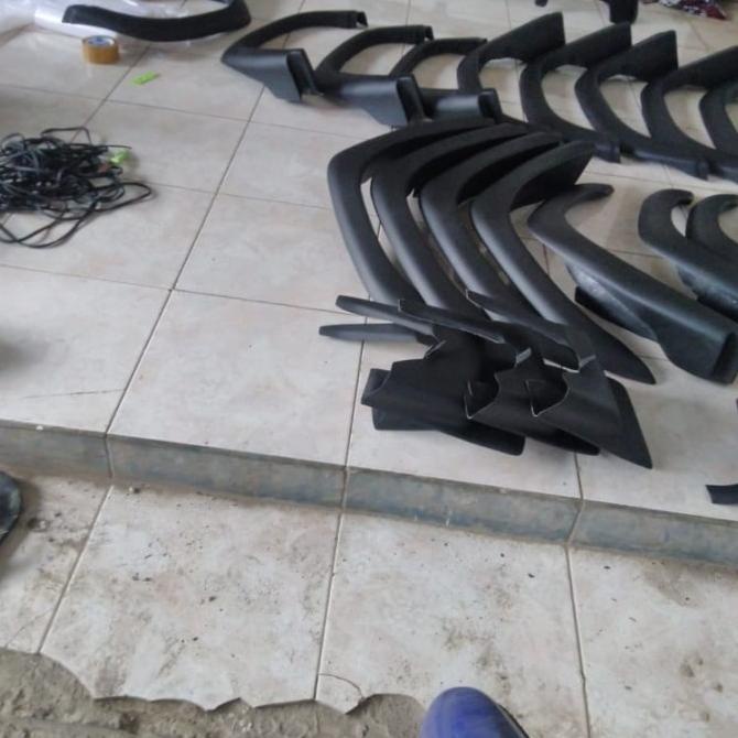 Over Fender Kijang Grand