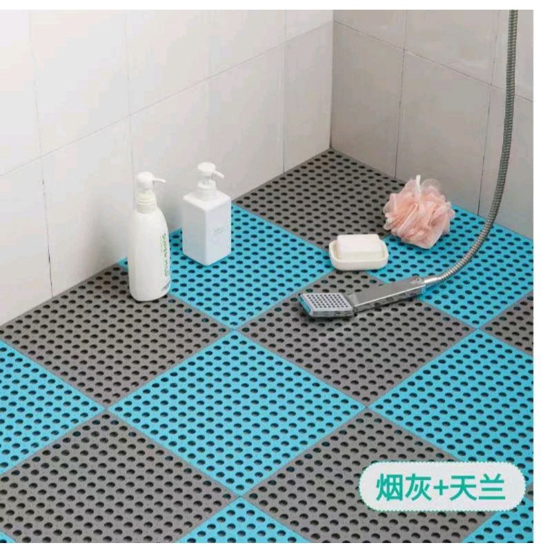 karpet kamar mandi anti licin polkadot 30x30cm