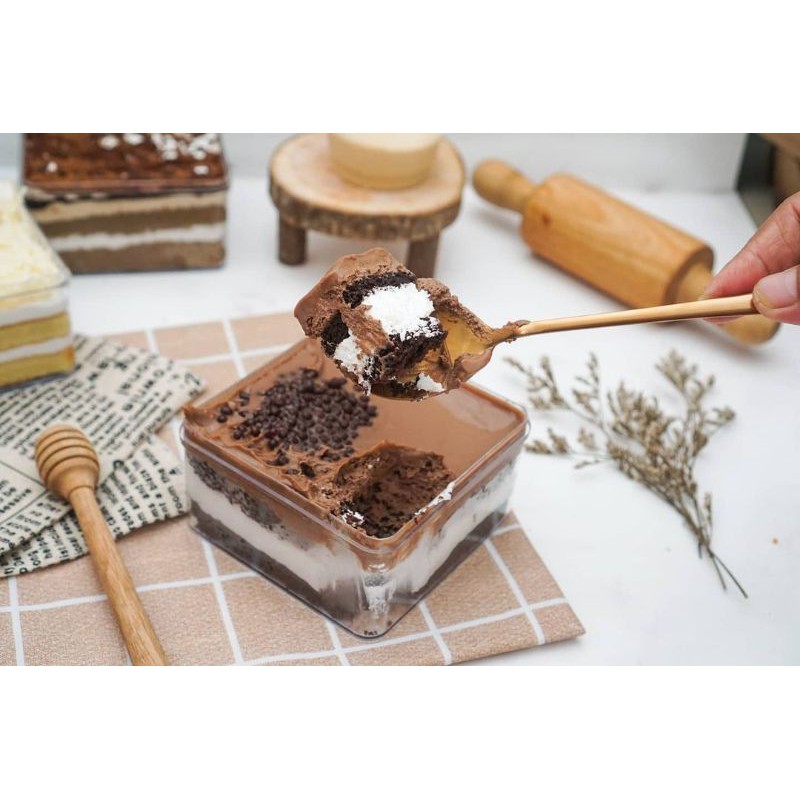

Chocolate choice dessert box