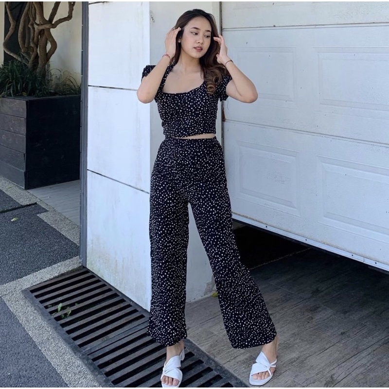 ONE SET/ CROP TOP KULOT/ SQUARE TOP|SETELAN POLKA