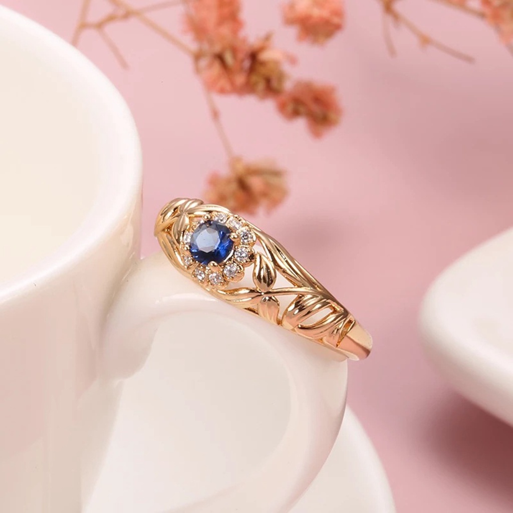 Hu Hu Hu Hu Hu Alat Bantu Pasang Kacamata♡ Cincin Wanita Model Hollow Out Hias Cubic Zirconia Biru Berkilau Tahan Lama Untuk Pernikahan