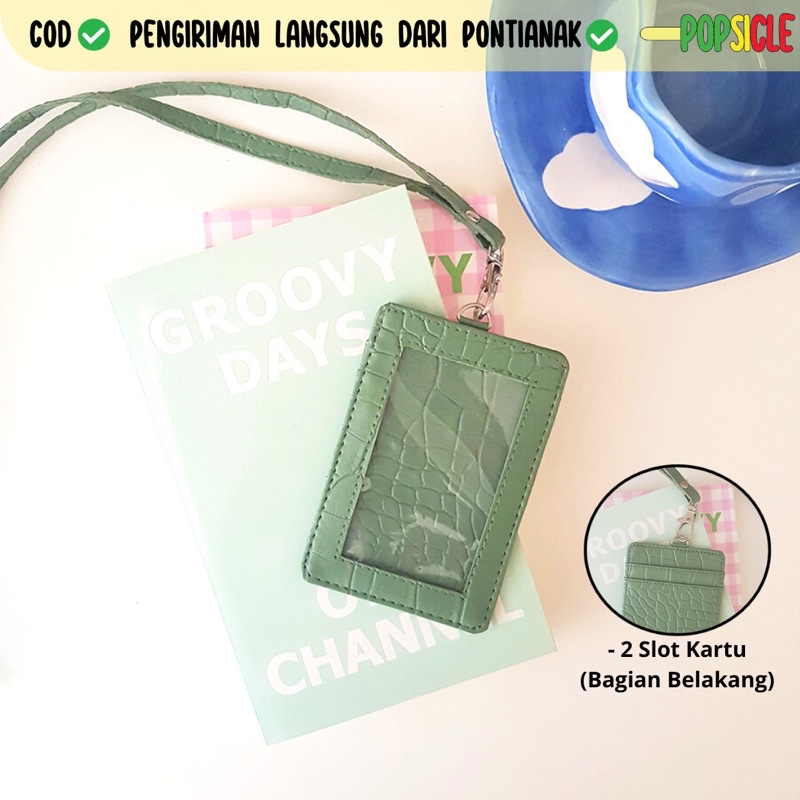 

ID Card Flashee Croco Warna Sage Green Hijau Name Tag Card Holder Crocodile Kulit Lanyard Kerja Kulit PU Leather Lanyard