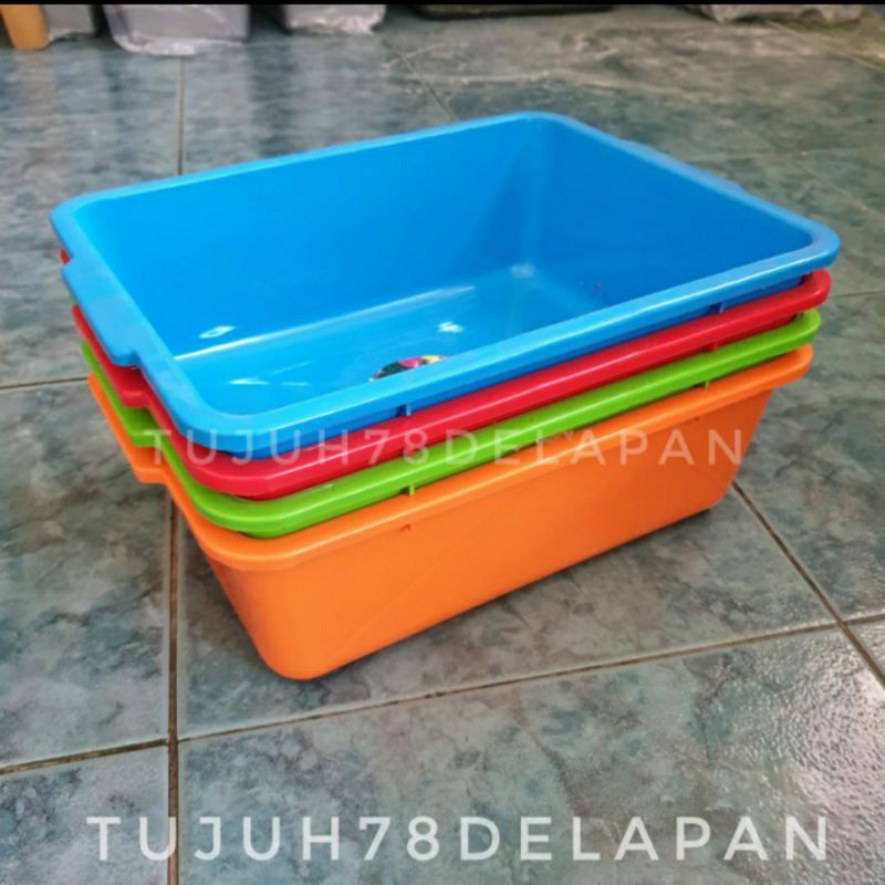 Baskom Bak Segi Lion Star No.2/ Baskom Persegi No.2 Lion Star