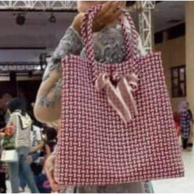Tas Tote Jali- jali Modern