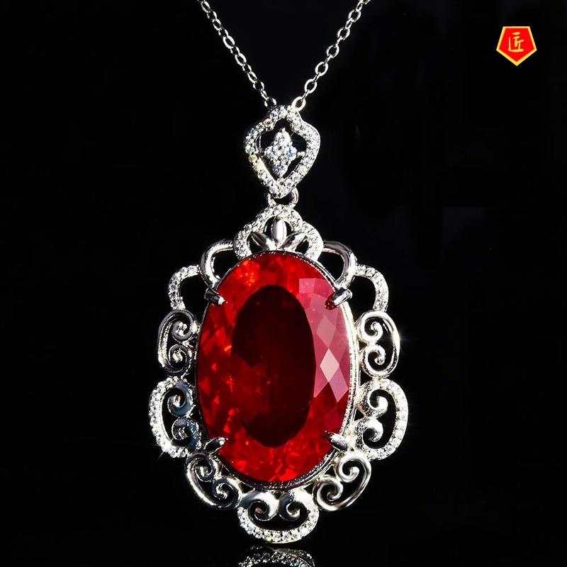 [Ready Stock]Emerald Pigeon Blood Red Colored Gems Pendant Luxury Full Diamond Necklace