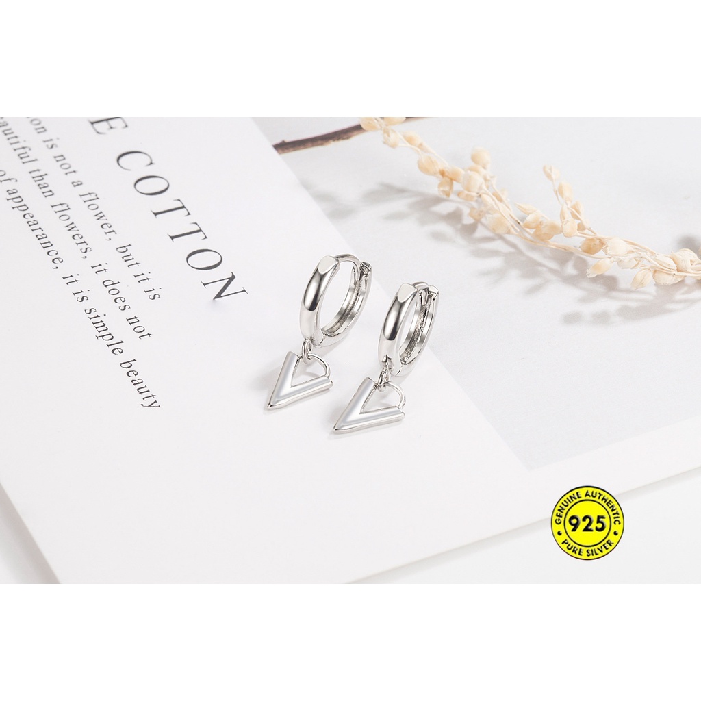 Anting Tusuk Sterling Silver 925 Desain Huruf V Untuk Wanita U1024