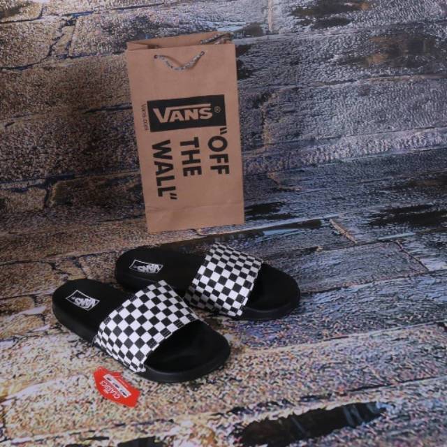 PROMO LEBARAN SANDAL  VANS  PRIA Shopee Indonesia