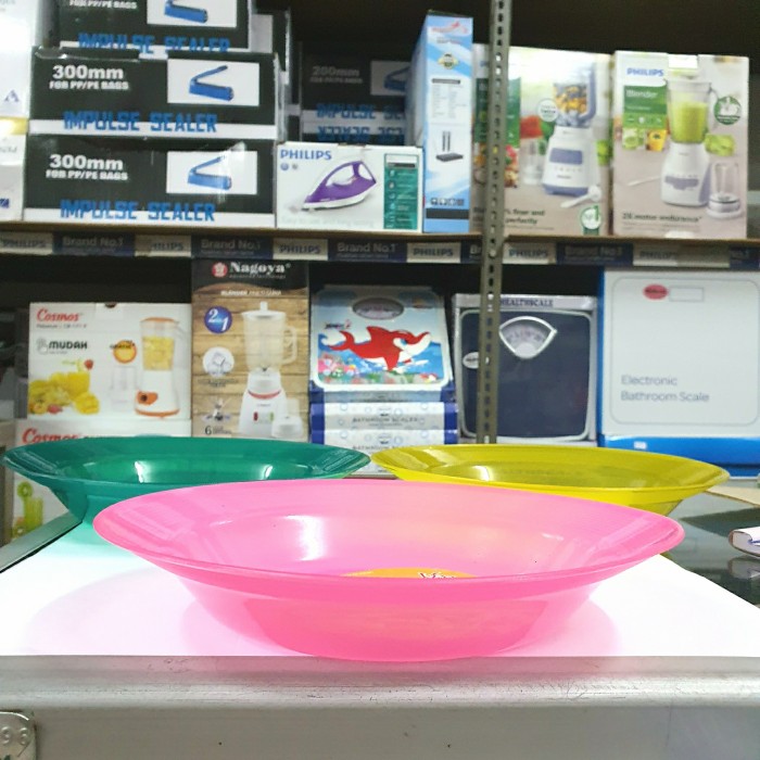 Piring Plastik Yes Kristal 9&quot; Warna