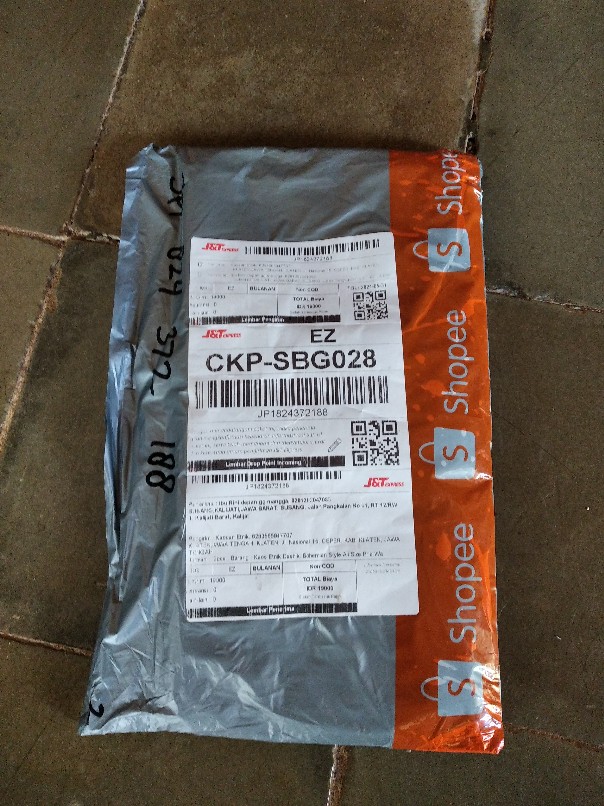 Kaos Etnik Dashiki Bohemian Style All Size Pria Wanita Warna Hitam-putih [limited]