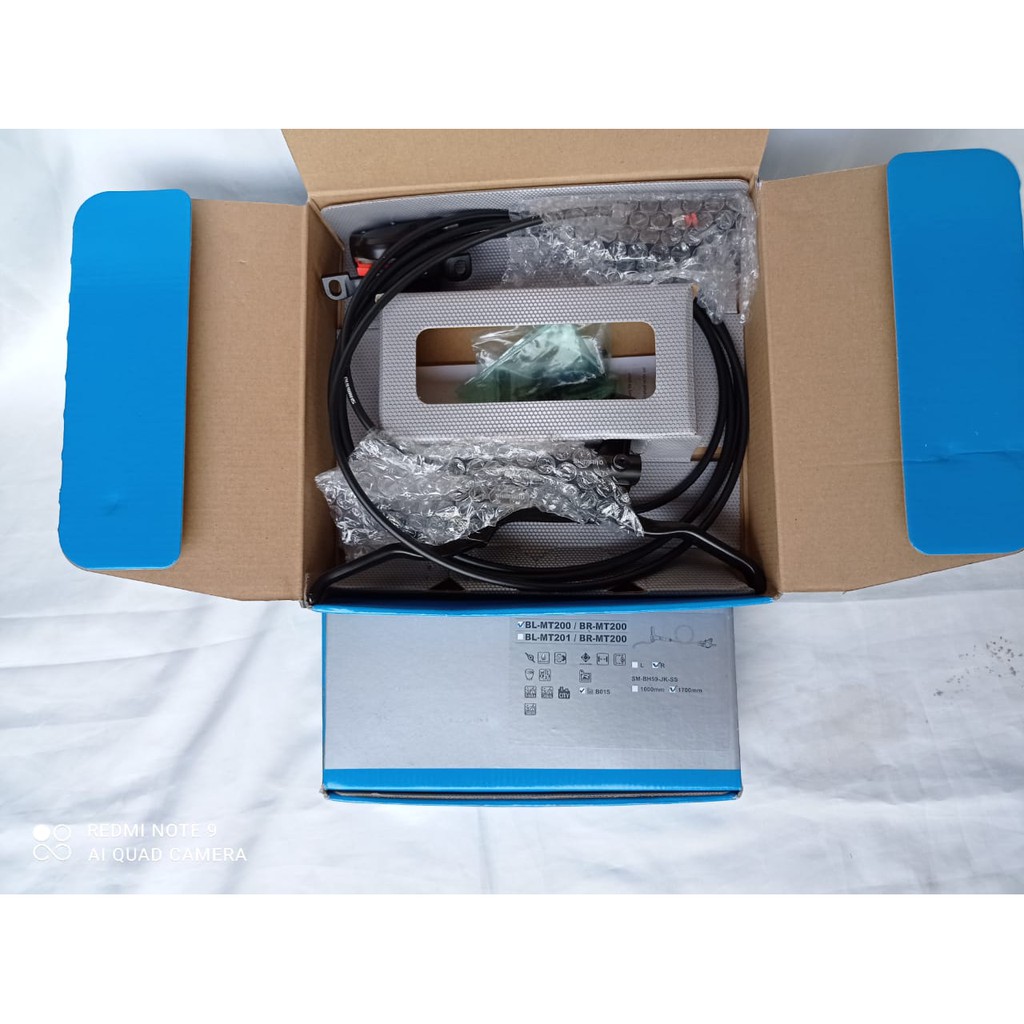 Rem hidrolik shimano mt200 brakeset shimano buat seli folding MTB BRAKESET SHIMANO ALTUS REM ALTUS