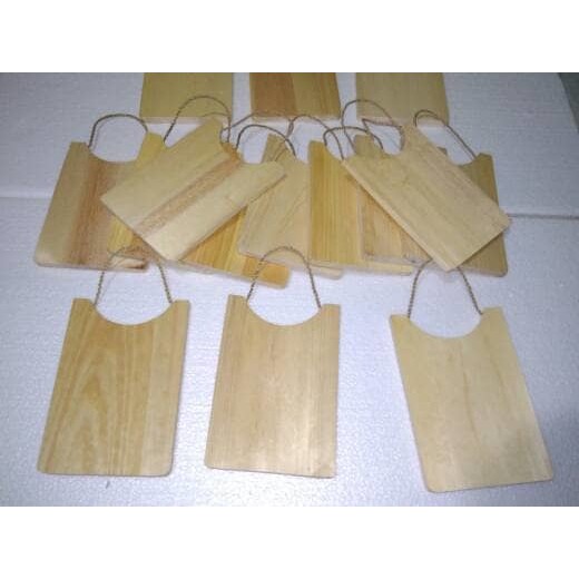 Talenan Kayu Tali Model U 21,5 x 15 x 1,5 / Wooden Cutting Board