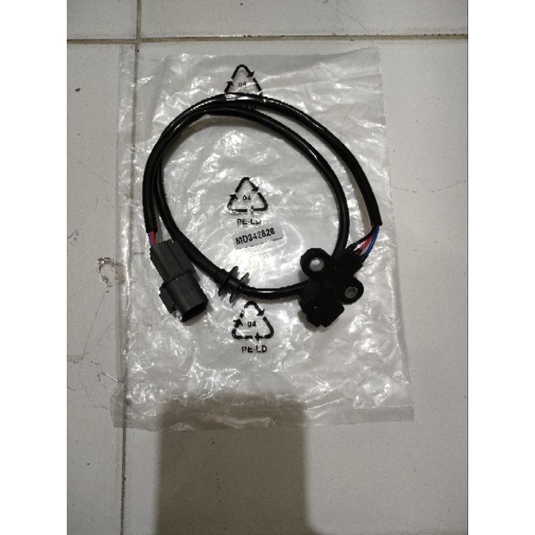 Sensor Posisi Crankshaft Mobil MD342826 Mitsubishi L200 K74 2.5tdMITSUBISHI MD342826
MITSUBISHI J5T2