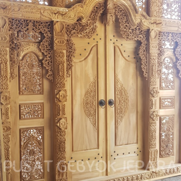 PINTU UKIR GEBYOK 3D JEPARA 300cm