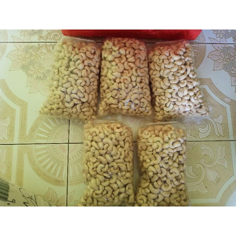 

Kacang mete asli Wonogiri