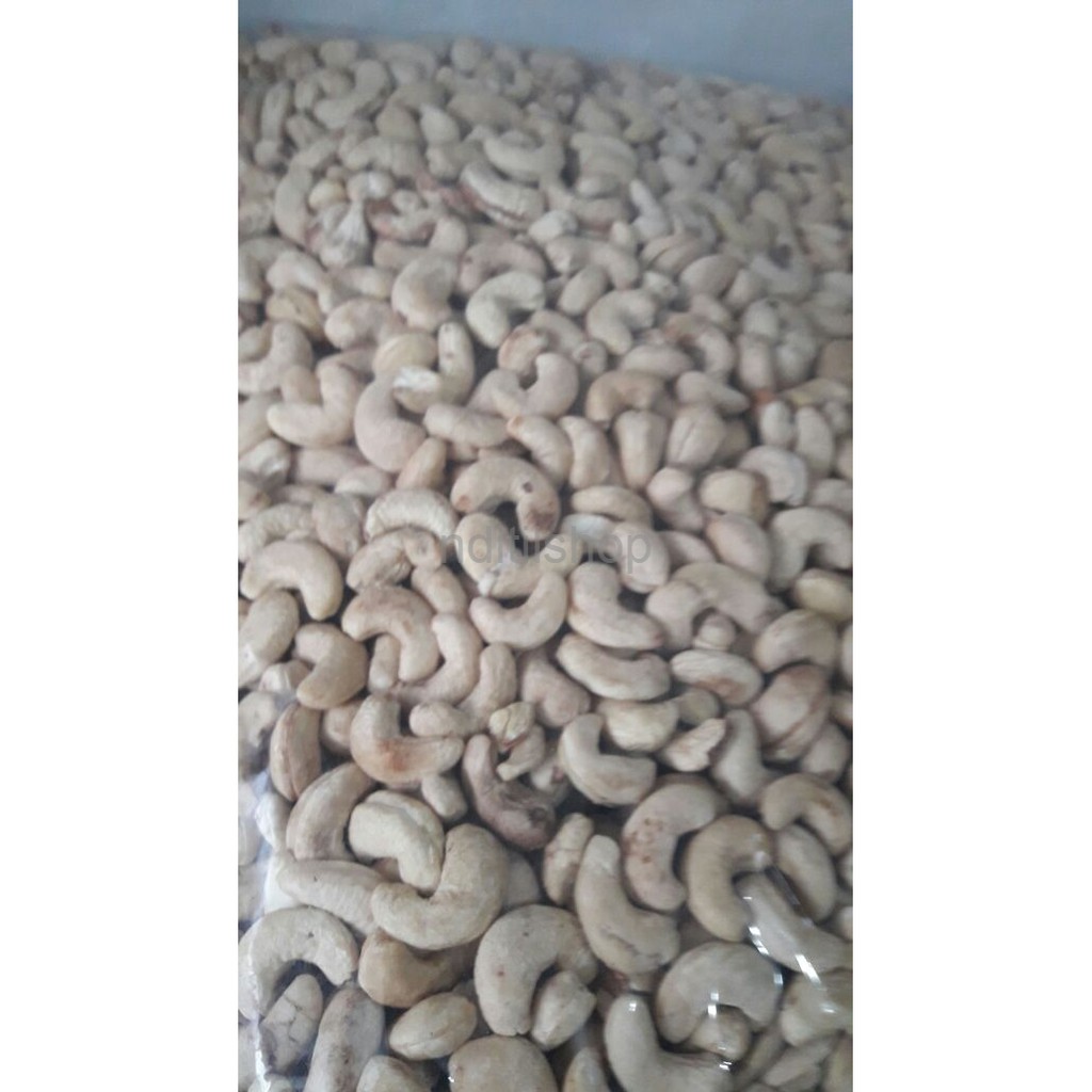 

1kg Kacang mede / mete / mente Mentah Super Jumbo asli wonogiri