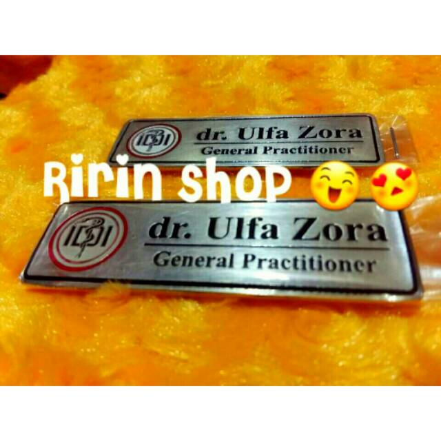 

Nametag Dokter
