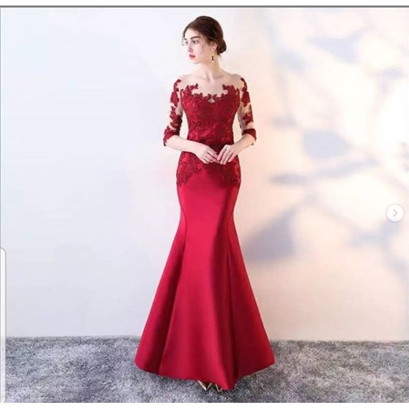 Gaun Wedding Mama Merah