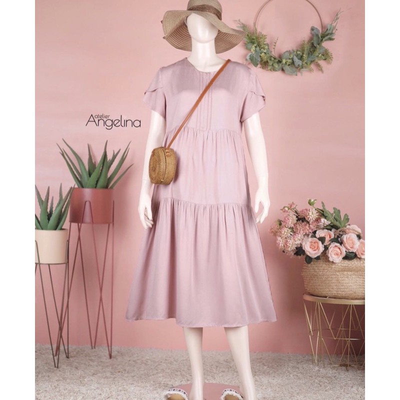 BOOKED DWI MEI L-Clara Pink by Atelier Angelina